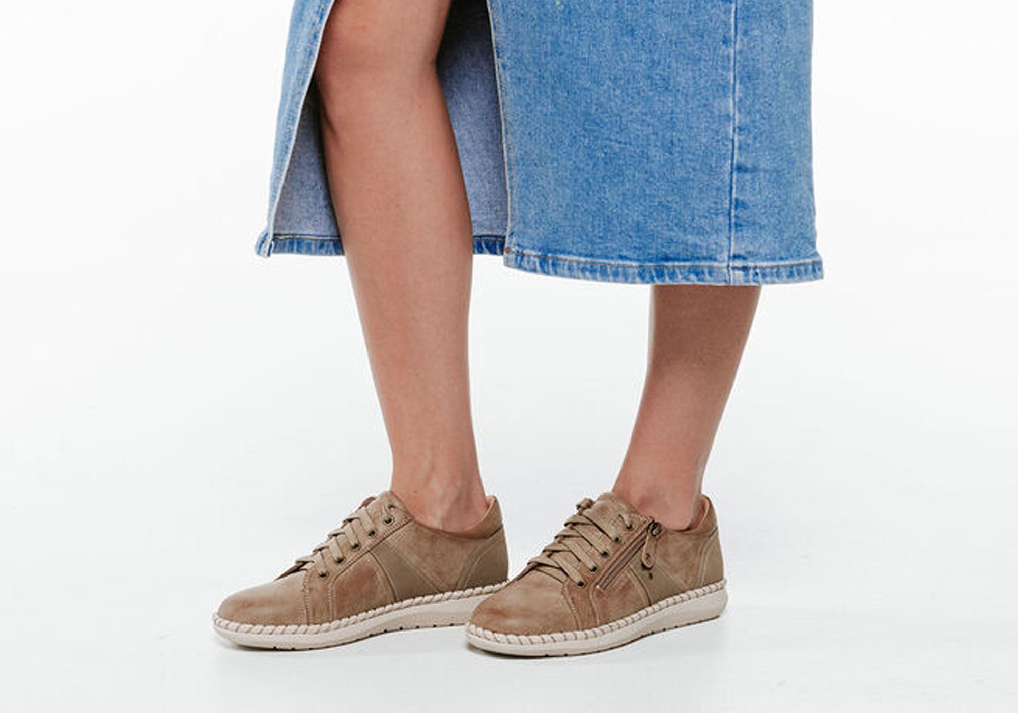 Taupe