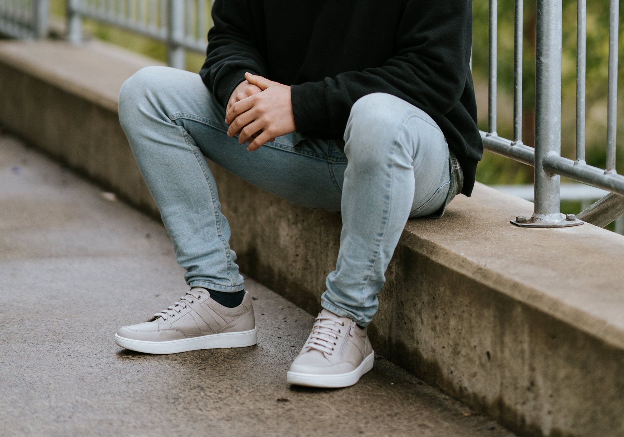 Taupe