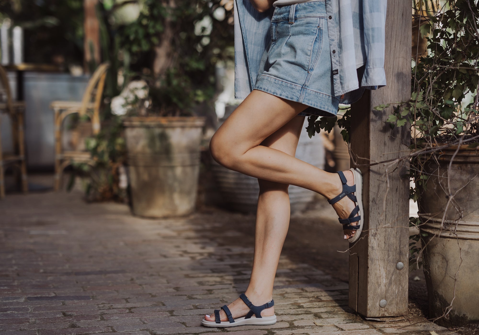 Ecco cruise 11 sandals deals