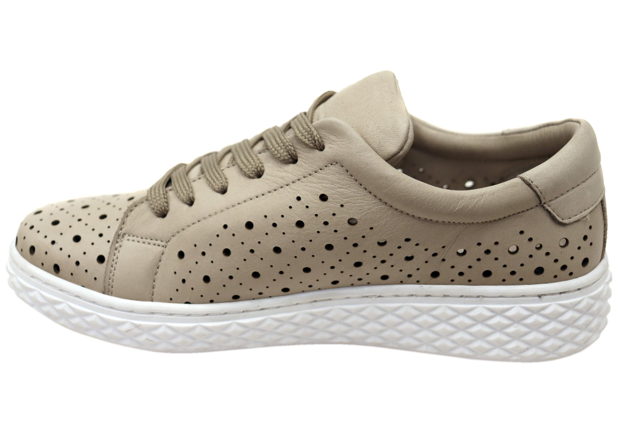 Taupe