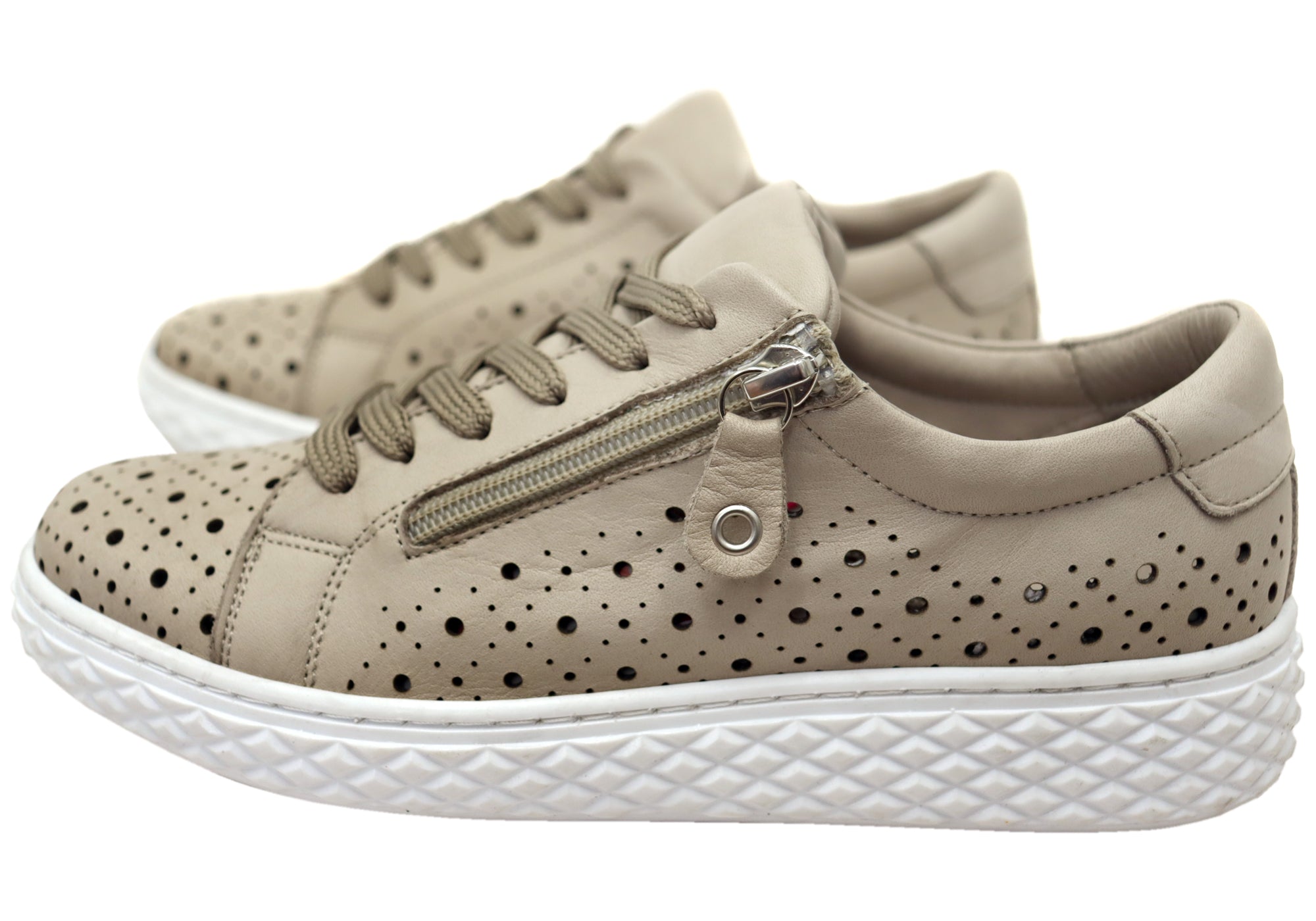 Taupe