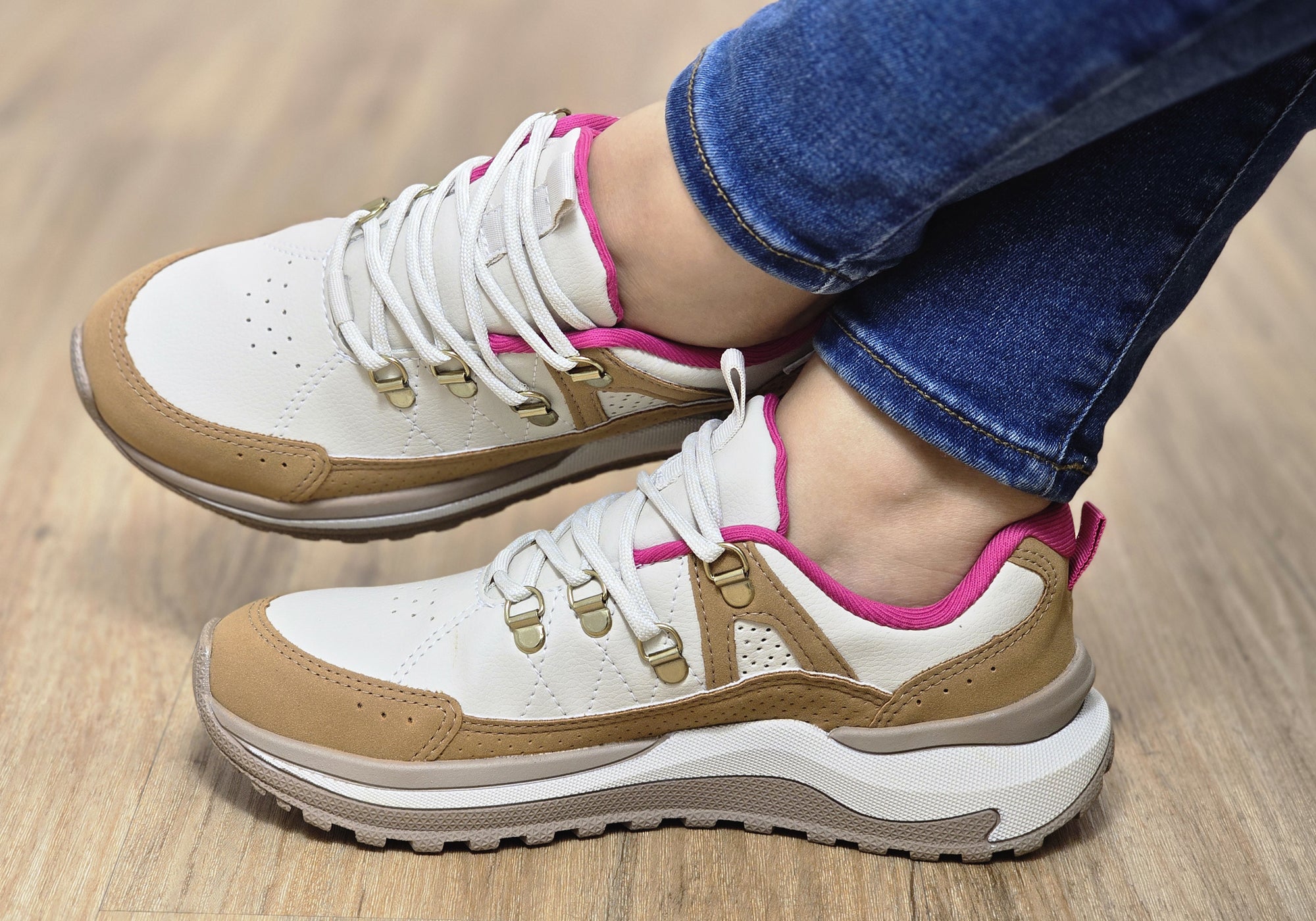 Tan Multi