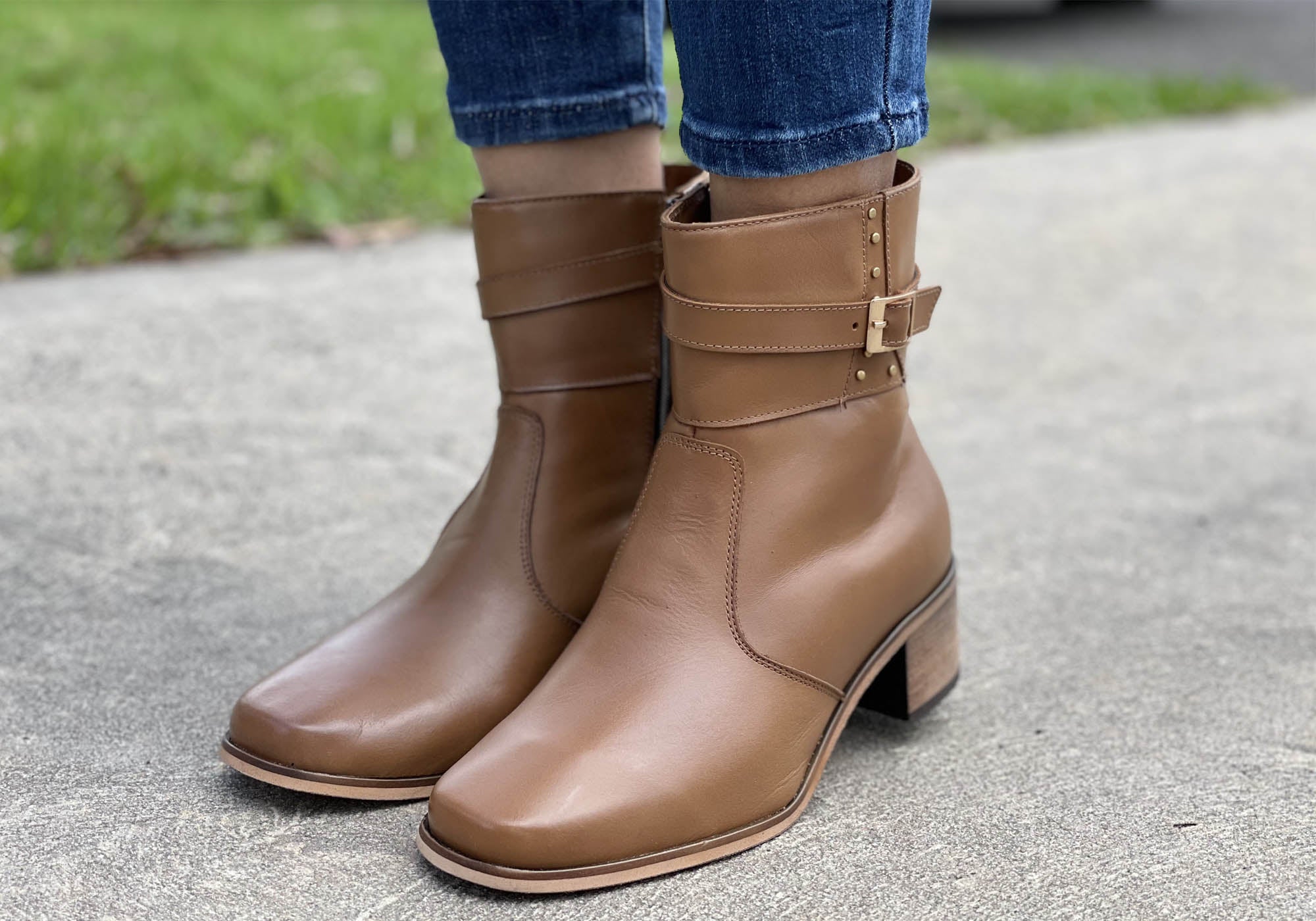 Tan