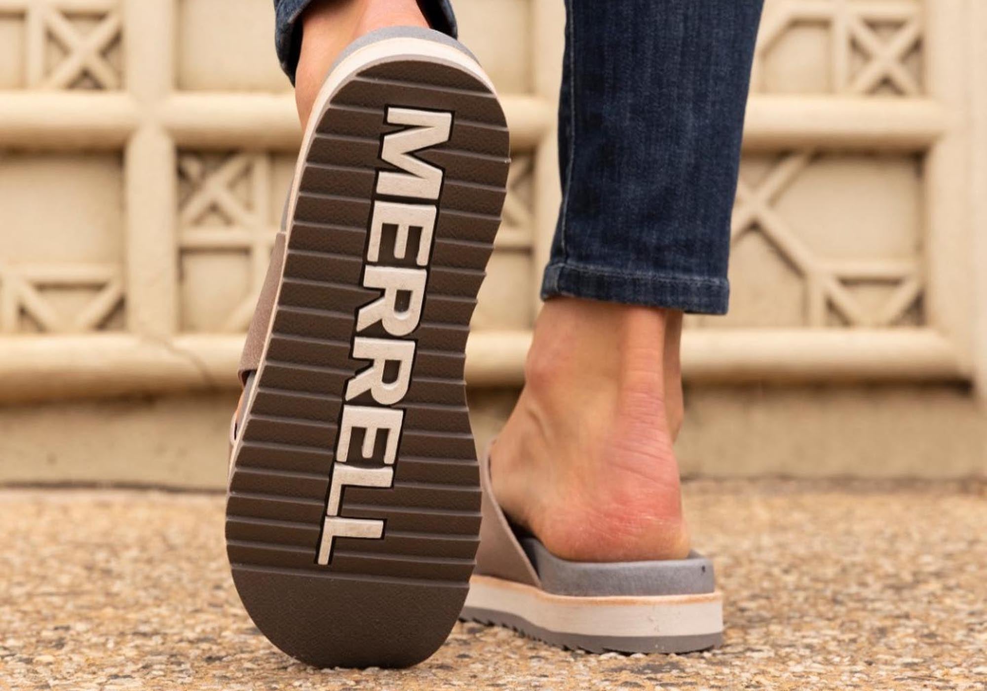 Merrell Womens Juno Slide Comfortable Leather Slides Sandals