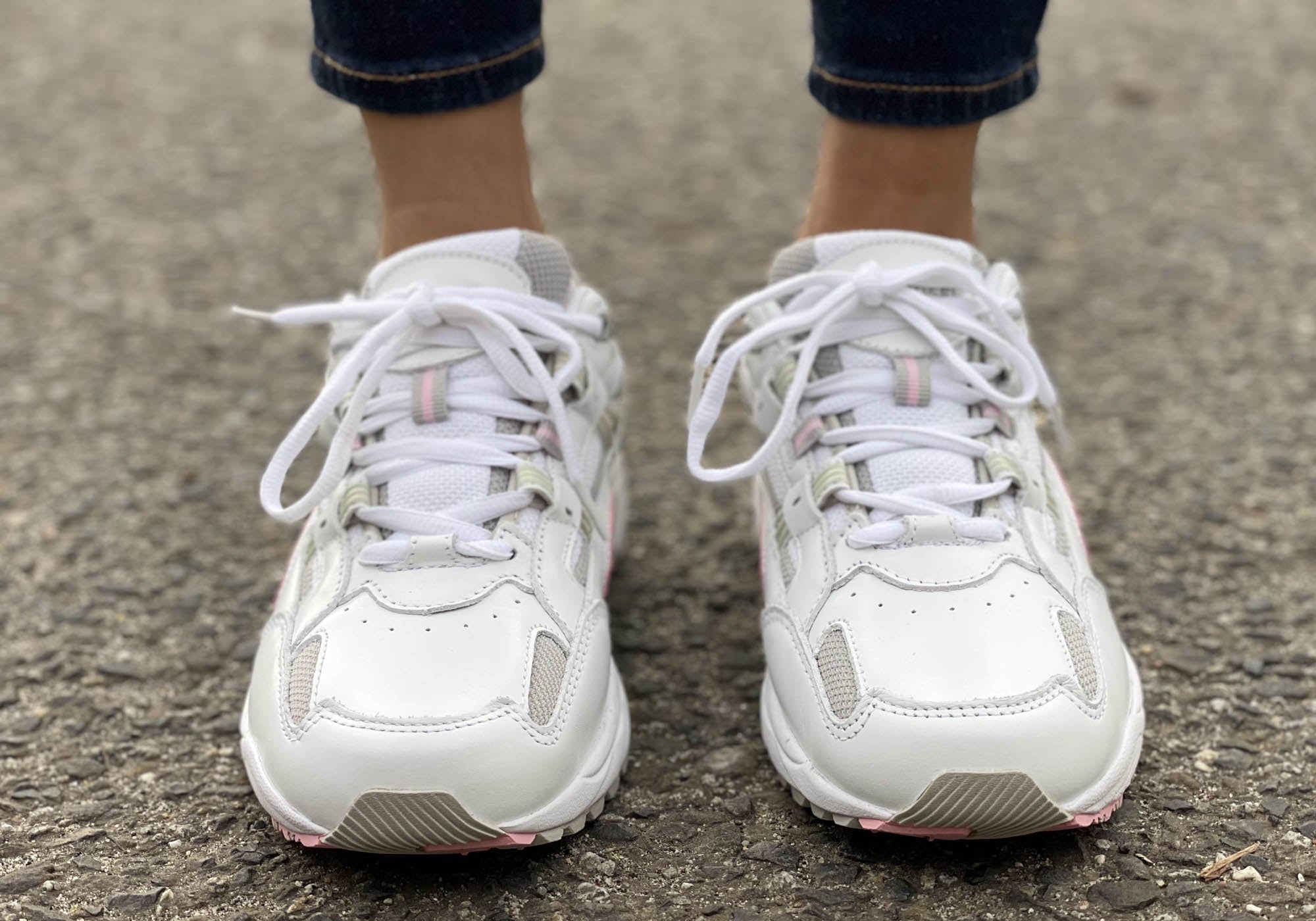 White/Pink