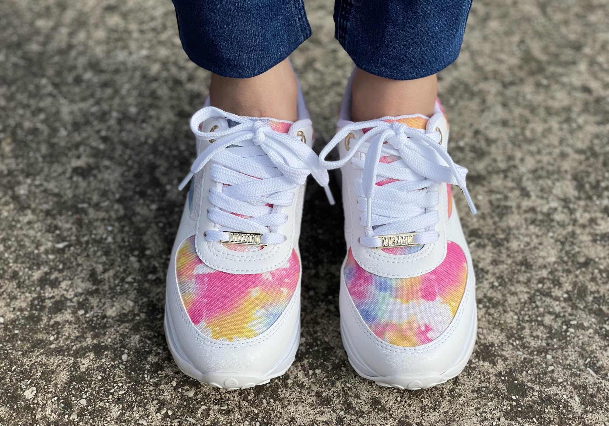 White/Pink