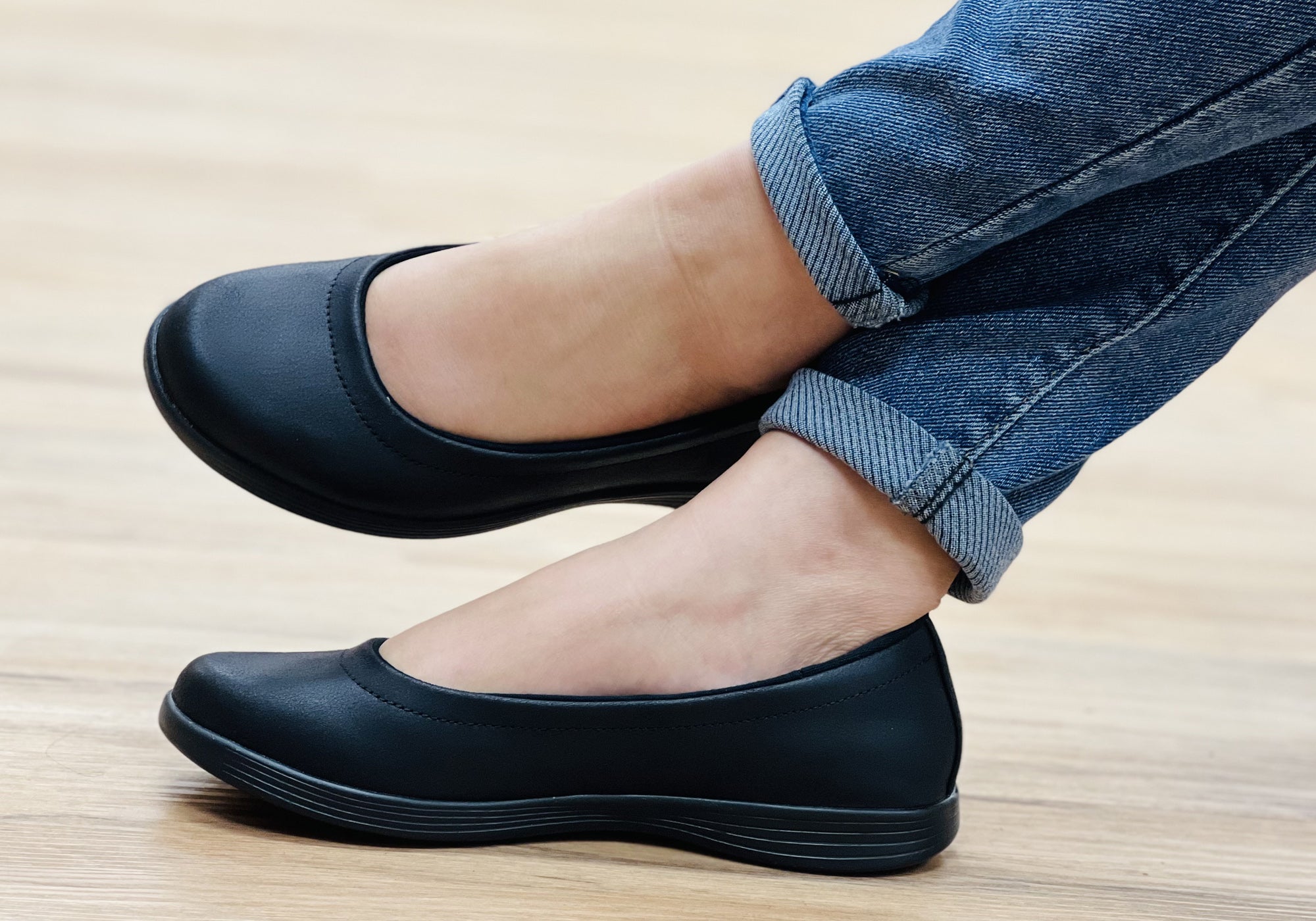 Skechers best sale dressy flats