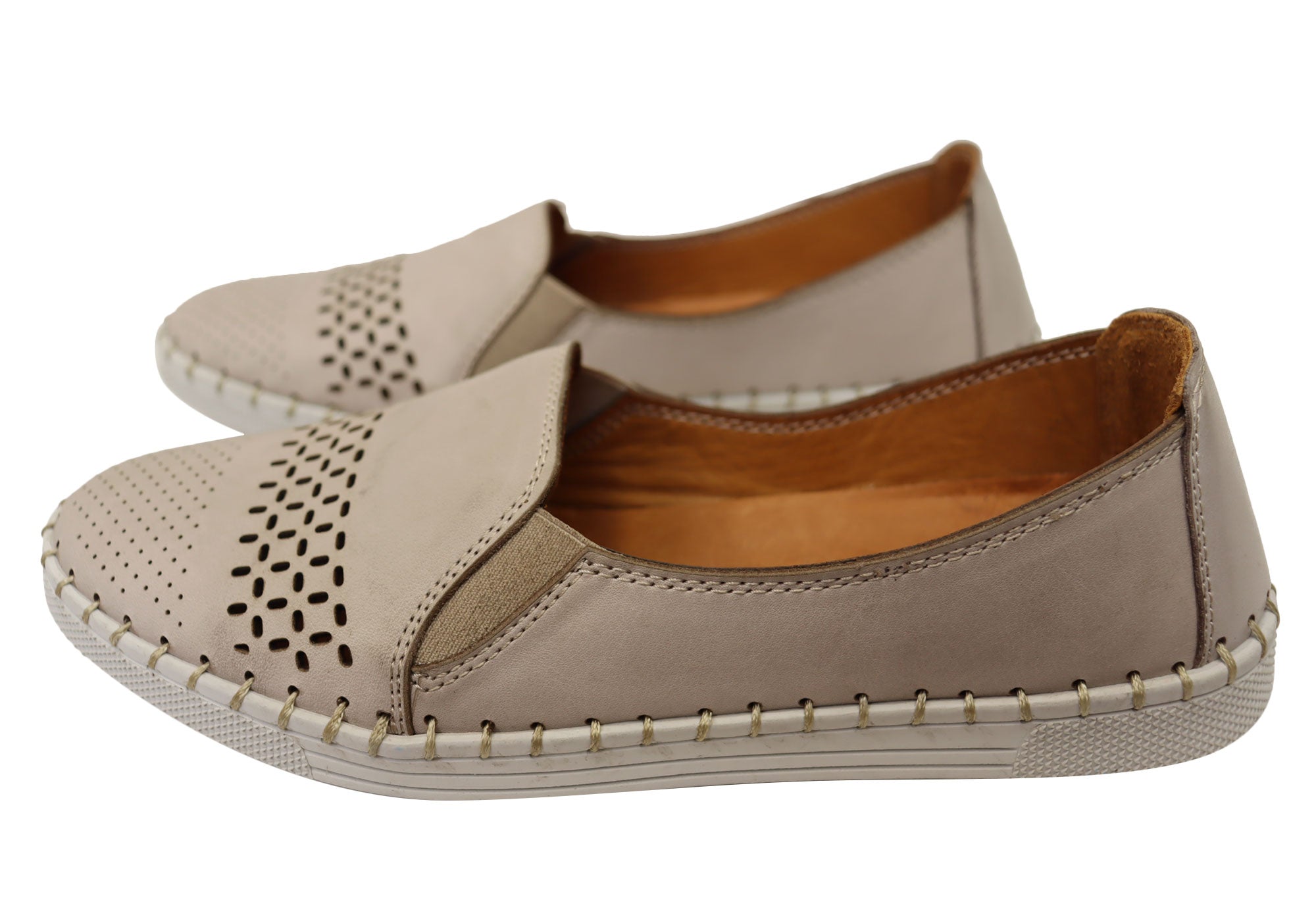 Taupe