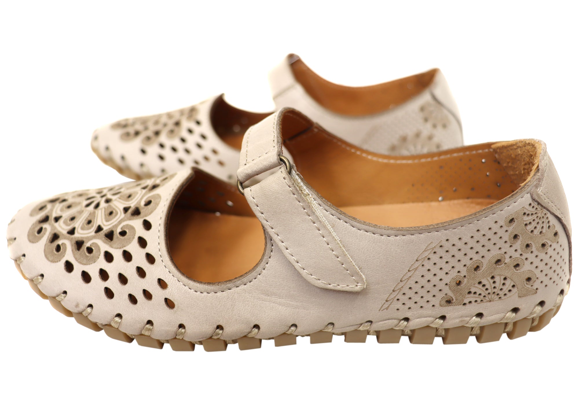 Taupe