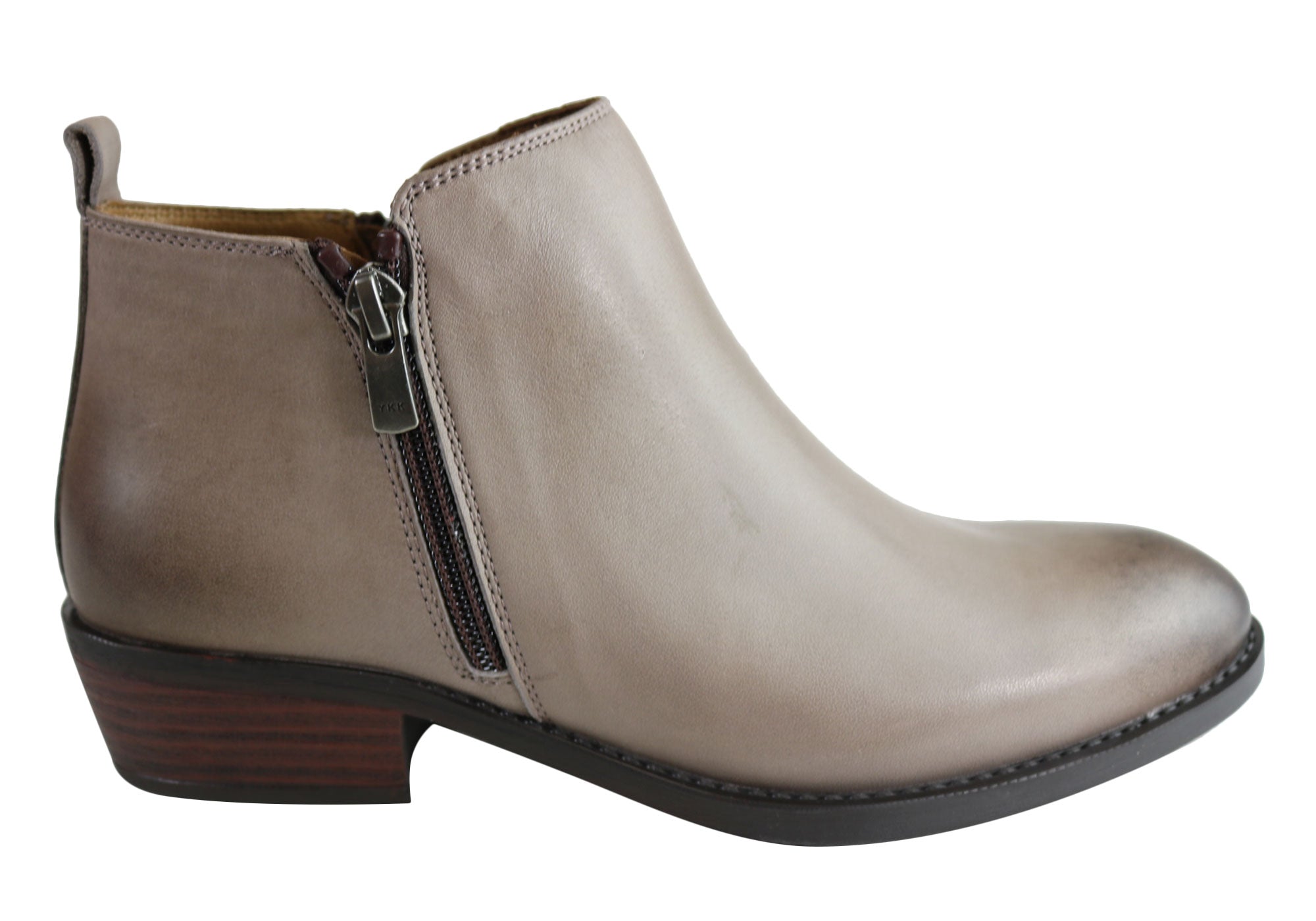 Taupe