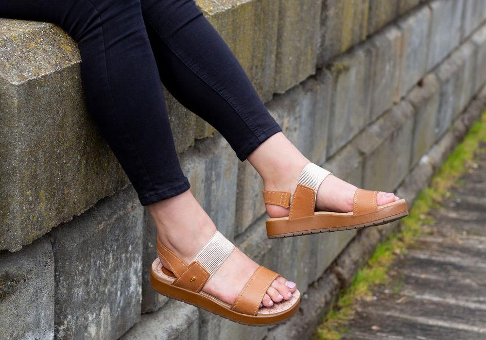 Tan
