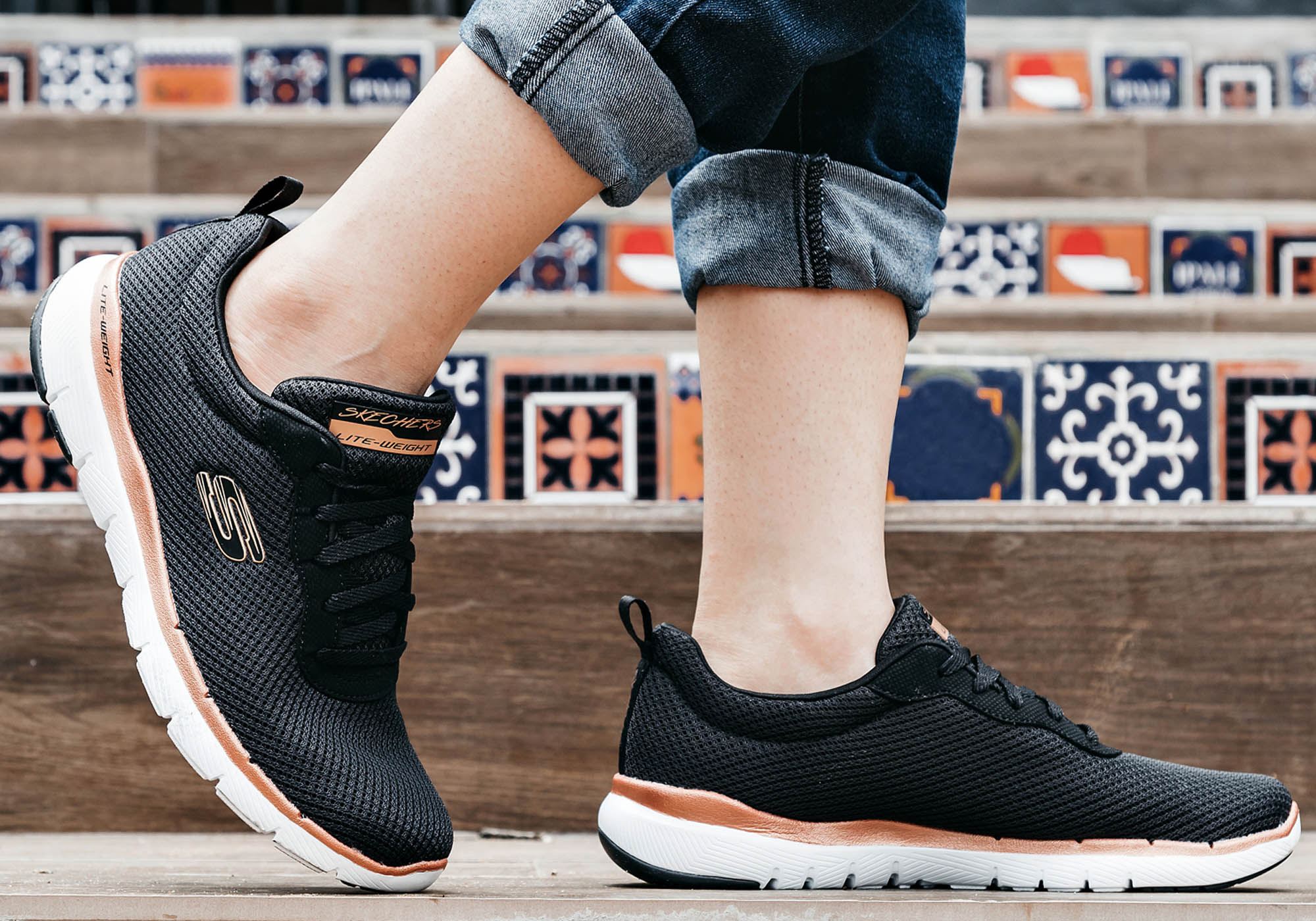 Black/Rose Gold
